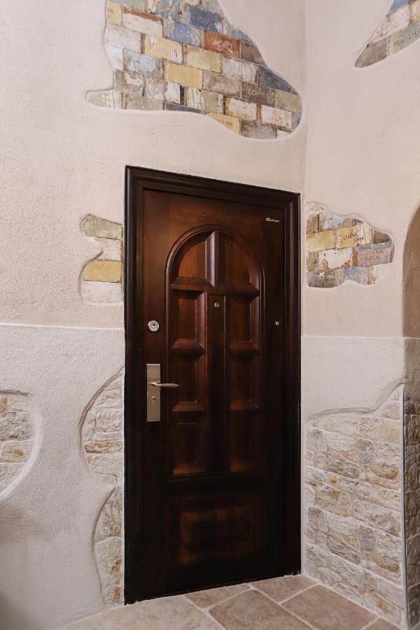 Gelso Apartments And Studio By Wonderful Italy ナポリ エクステリア 写真